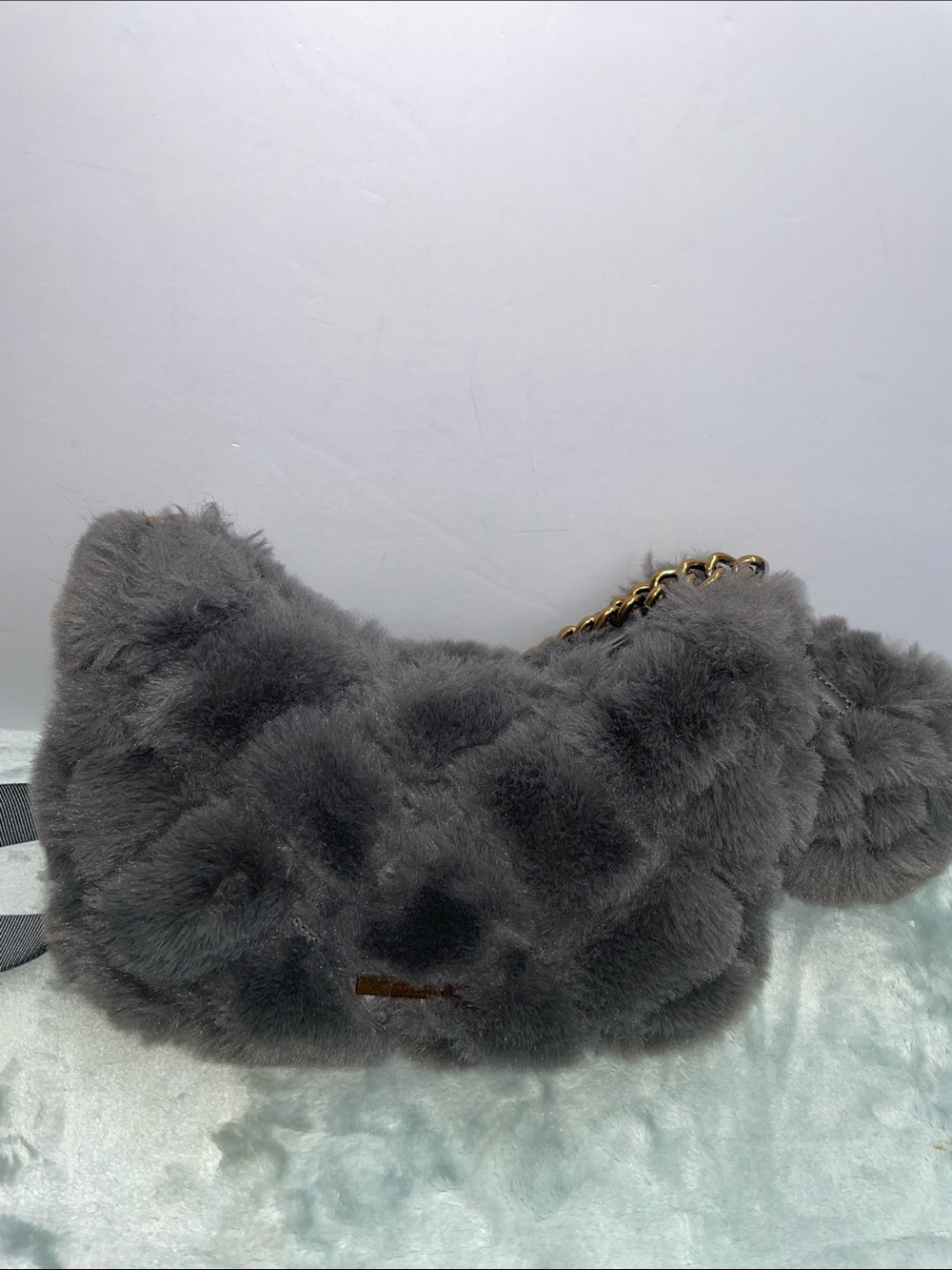 Kurt Geiger Quilted Faux Fur Crossbody/Shoulder Bag - Picture 2 of 15